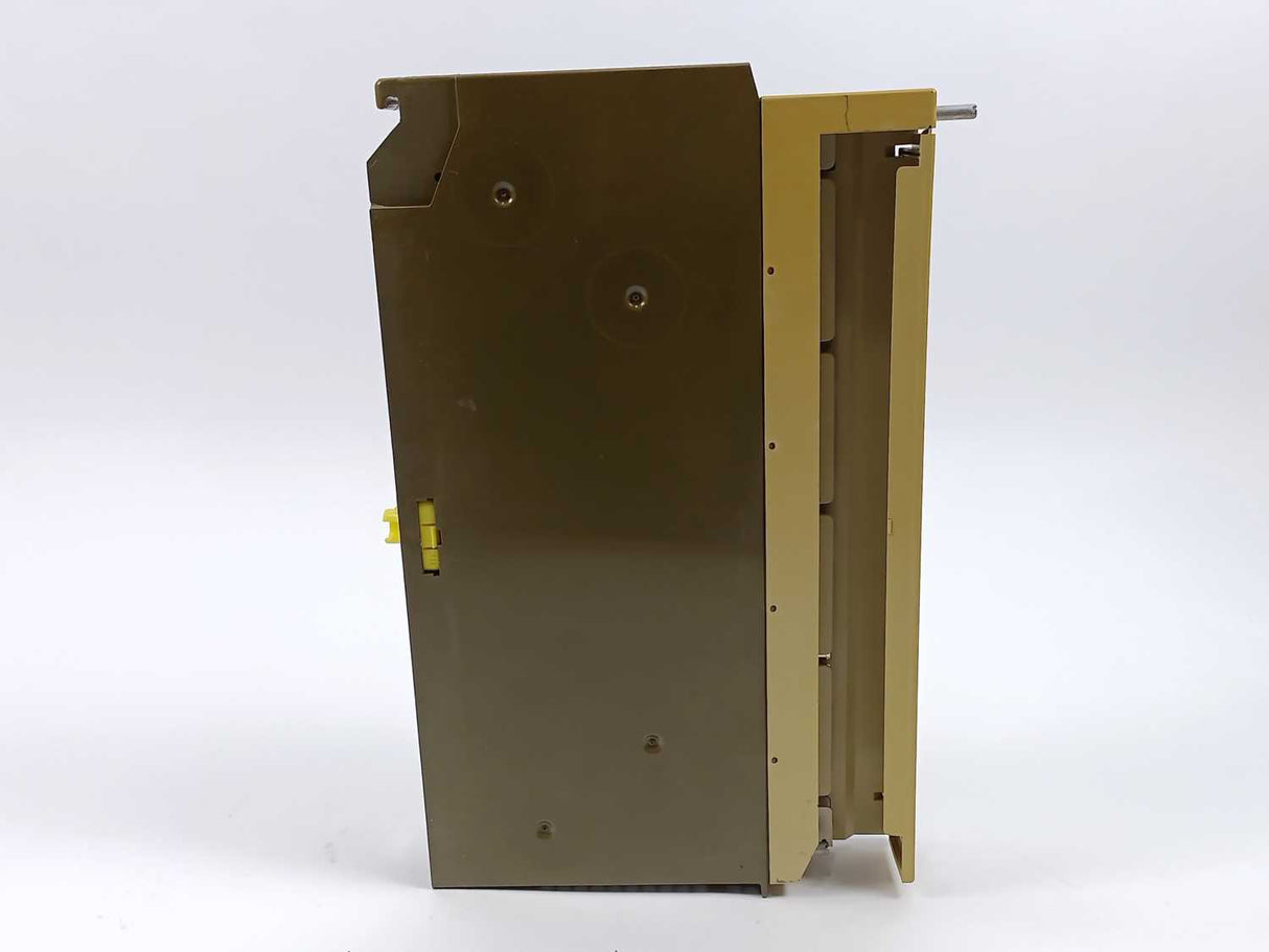 Siemens 6ES5470-7LB12 SIMATIC S5 Analog output module