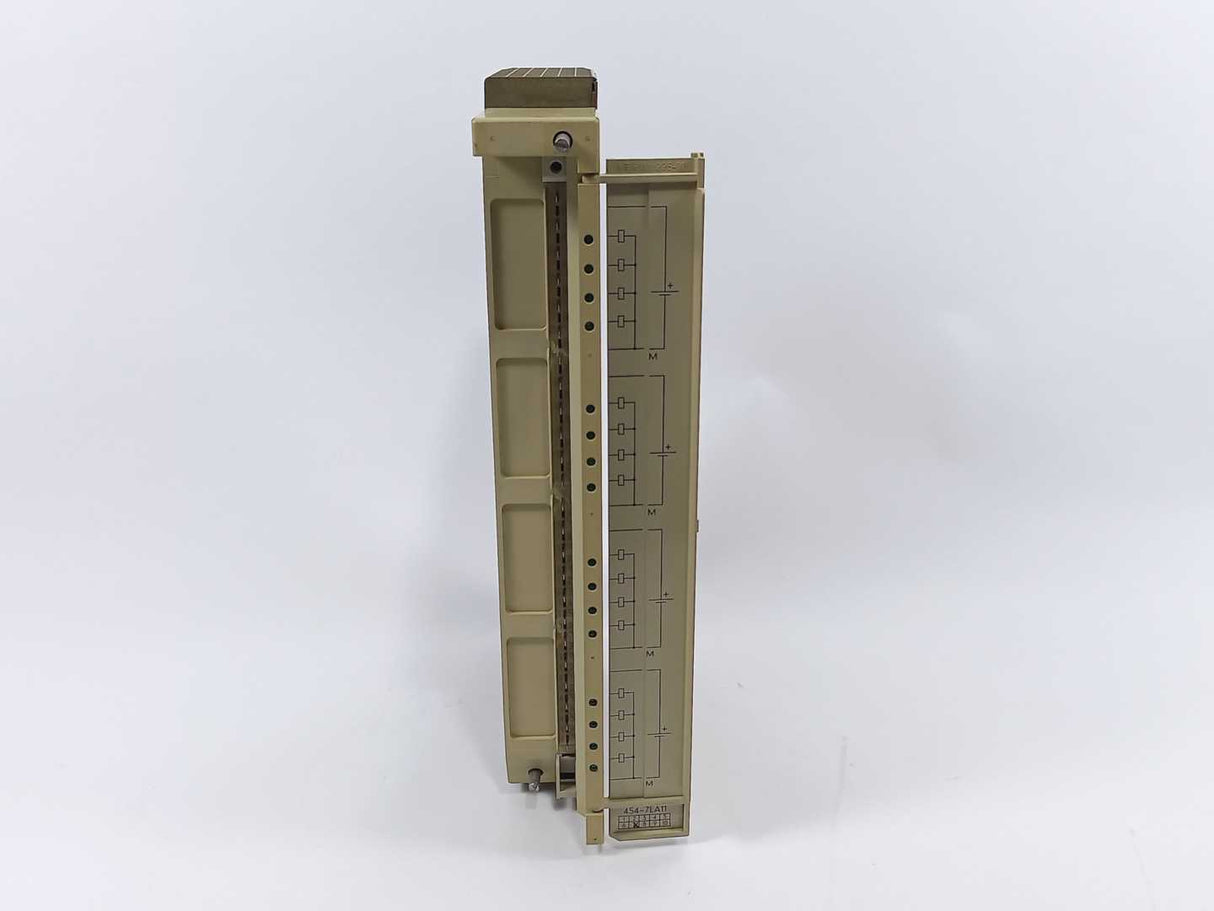 Siemens 6ES5454-7LA11 SIMATIC S5, Digital Output Module