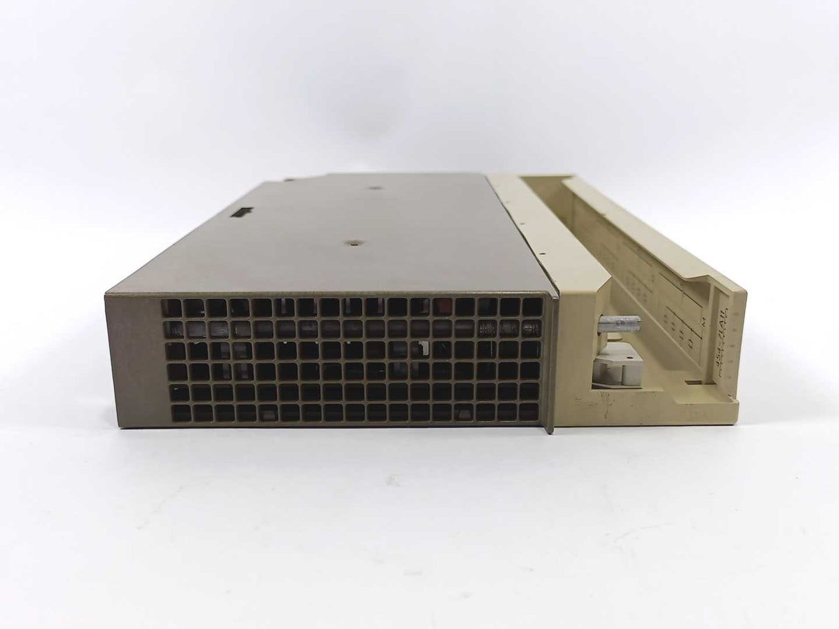 Siemens 6ES5454-7LA11 SIMATIC S5, Digital Output Module