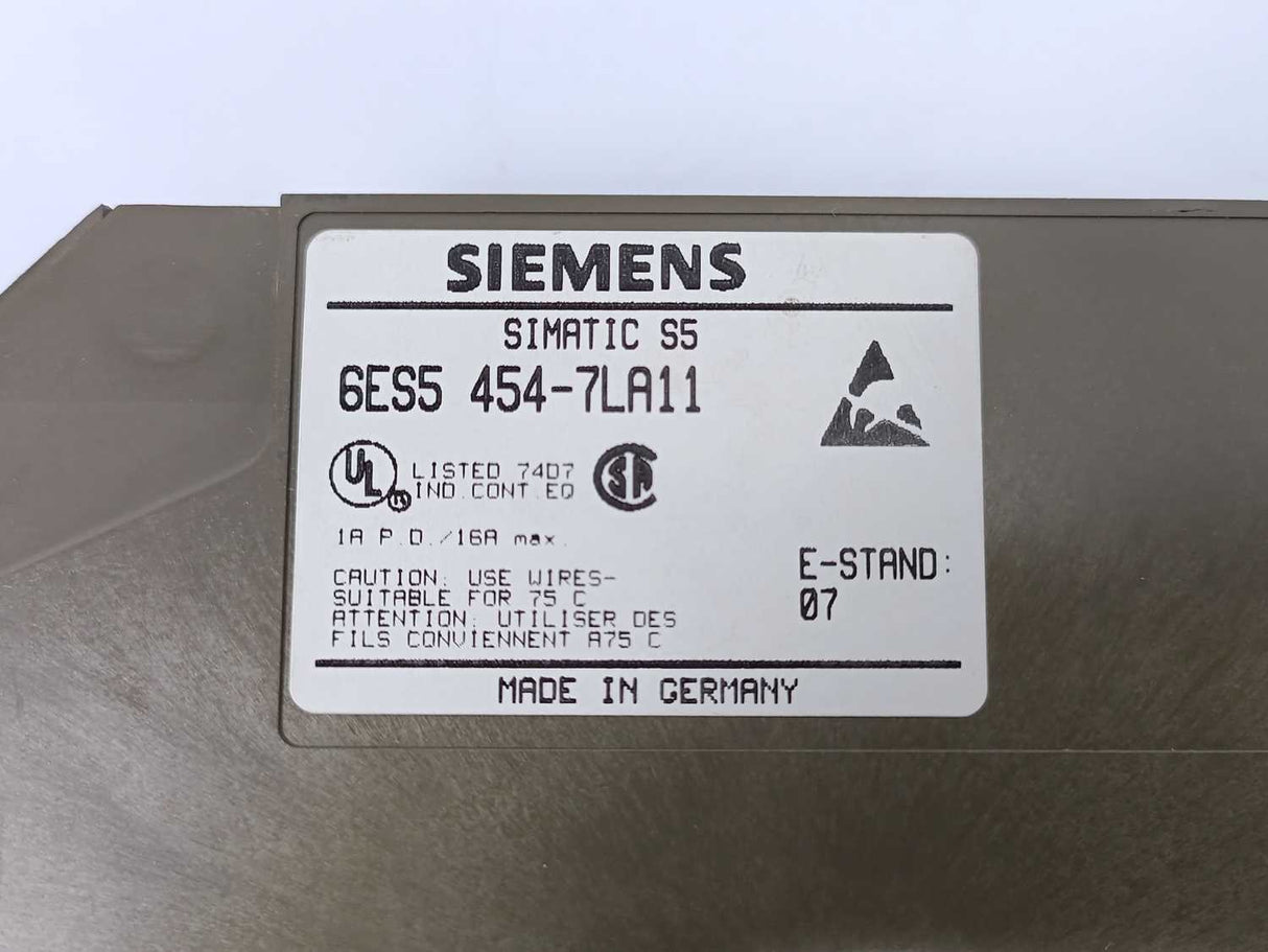 Siemens 6ES5454-7LA11 SIMATIC S5, Digital Output Module