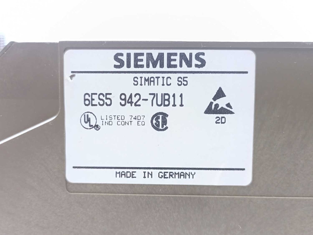 Siemens 6ES5942-7UB11 Simatic S5 with 6ES5375-0LD21 RAM Card