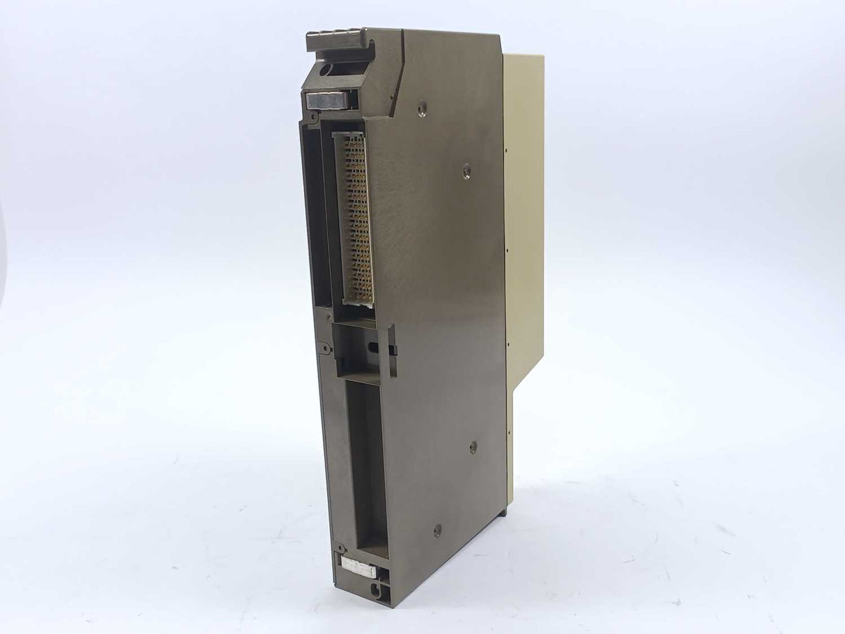 Siemens 6ES5945-7UA11 115U CPU 945 with 6ES5374-1FG11