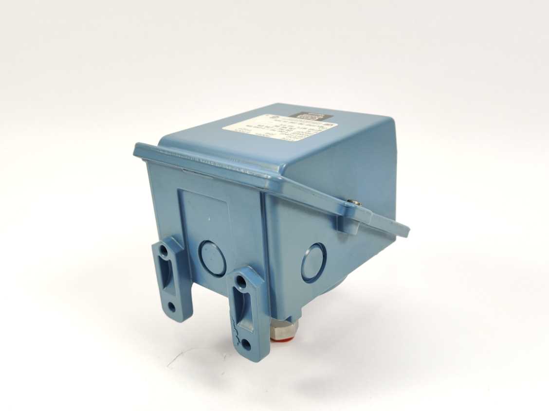 UE United Electric J402-358 Pressure and Temperature Switch