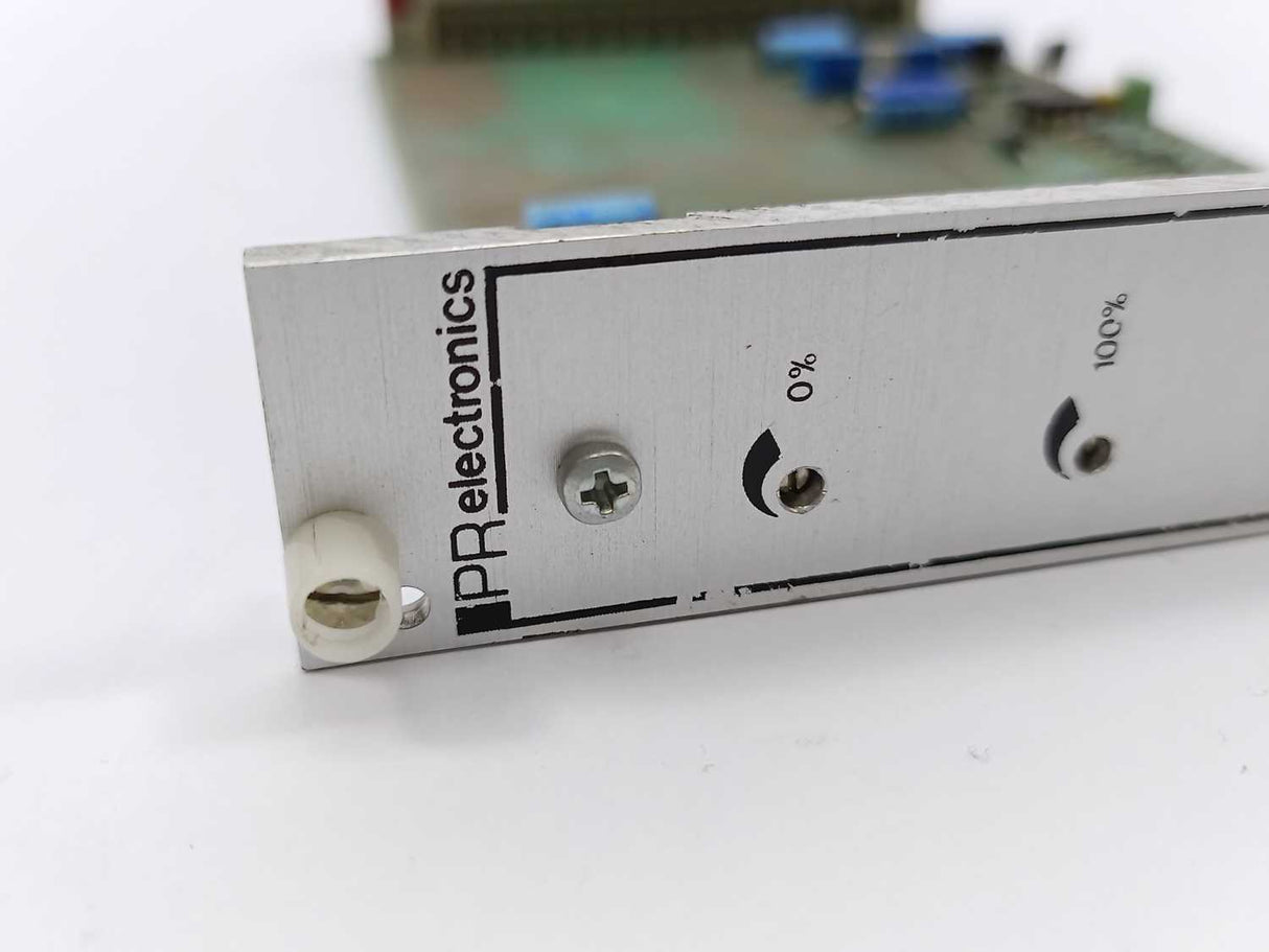 PR Electronics 2402 L2 R/I TRANSMITTER in: 150 DEG. C