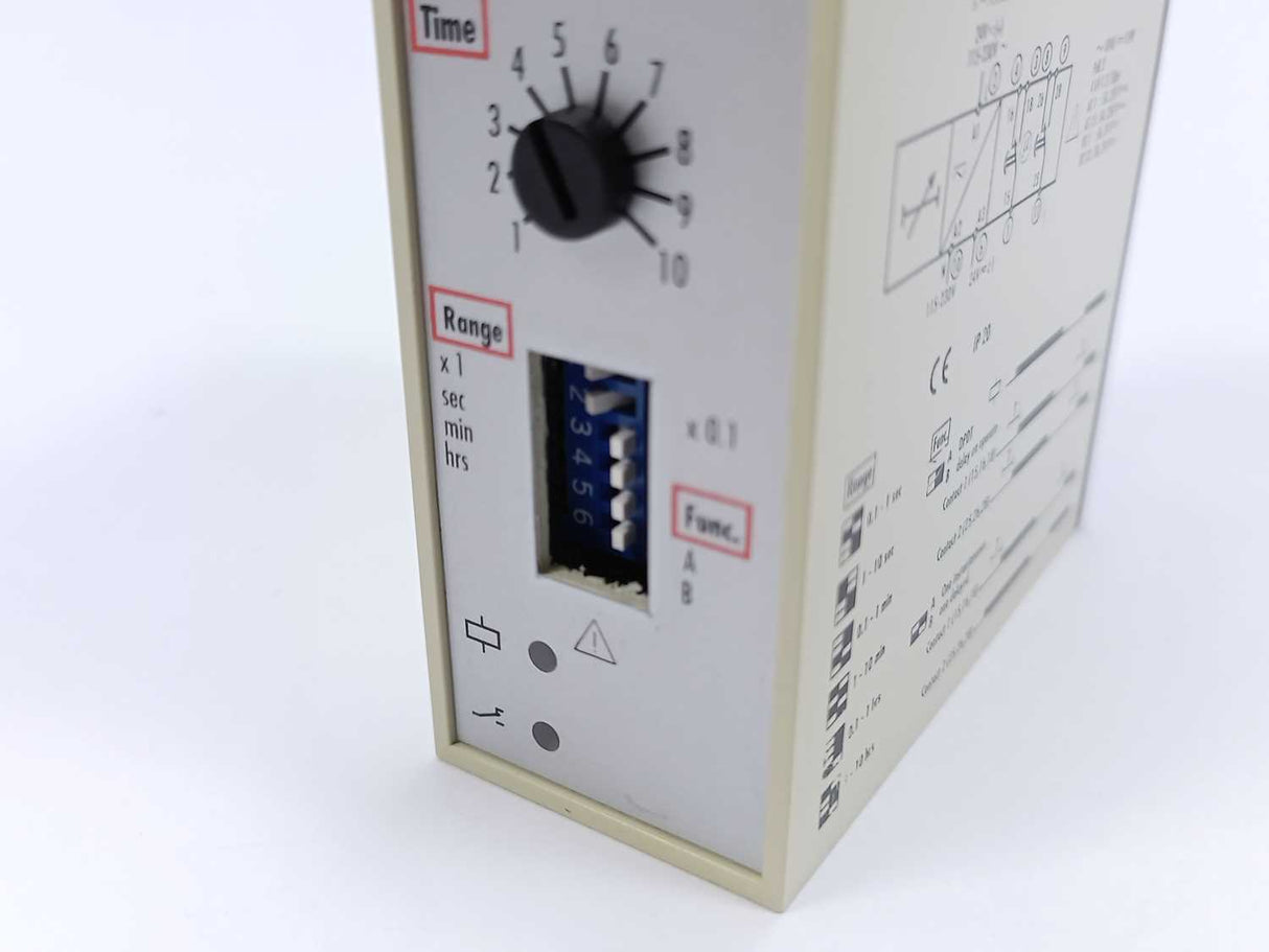 Carlo Gavazzi S102 166 924 Timer 50/60 Hz
