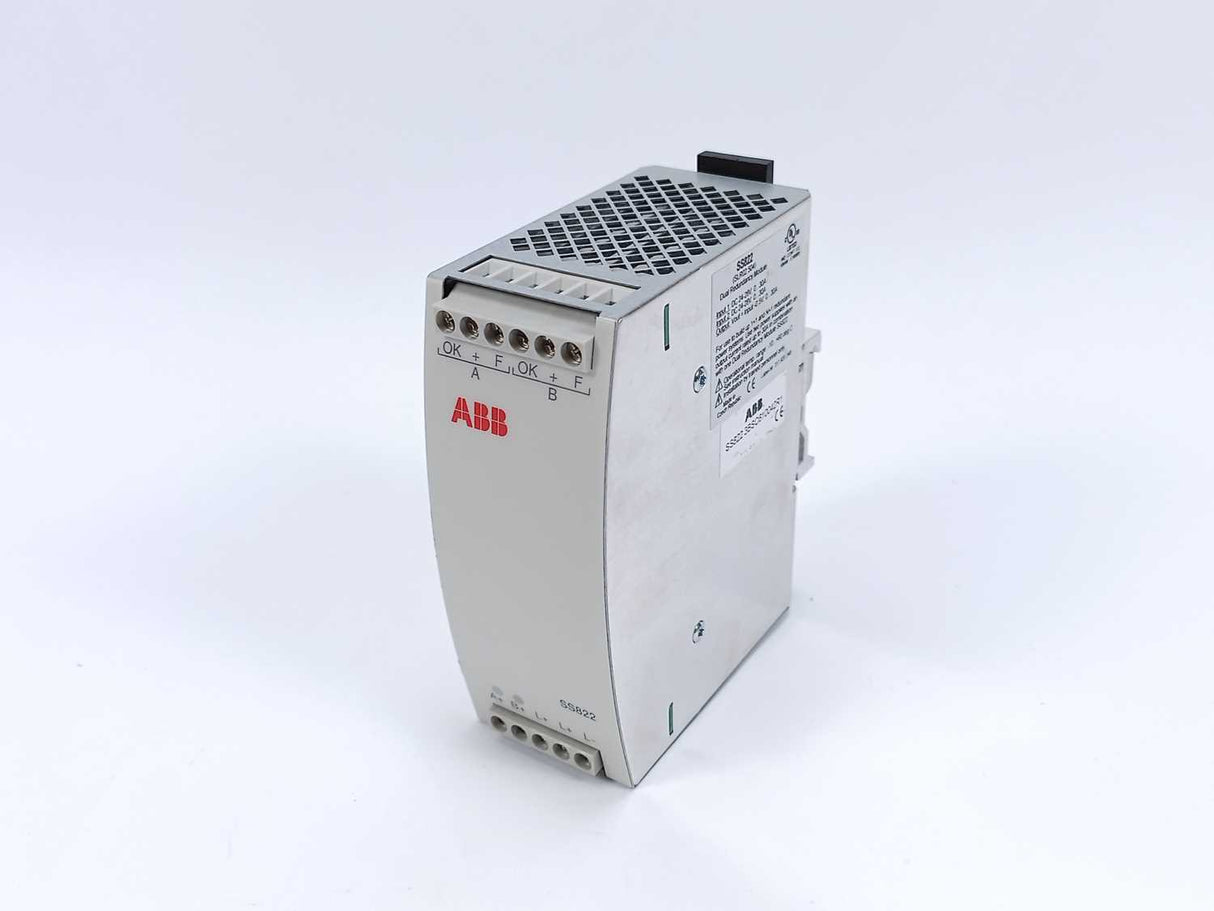 ABB 3BSC610042R1 SS822 Dual Redundancy Module DC/DC