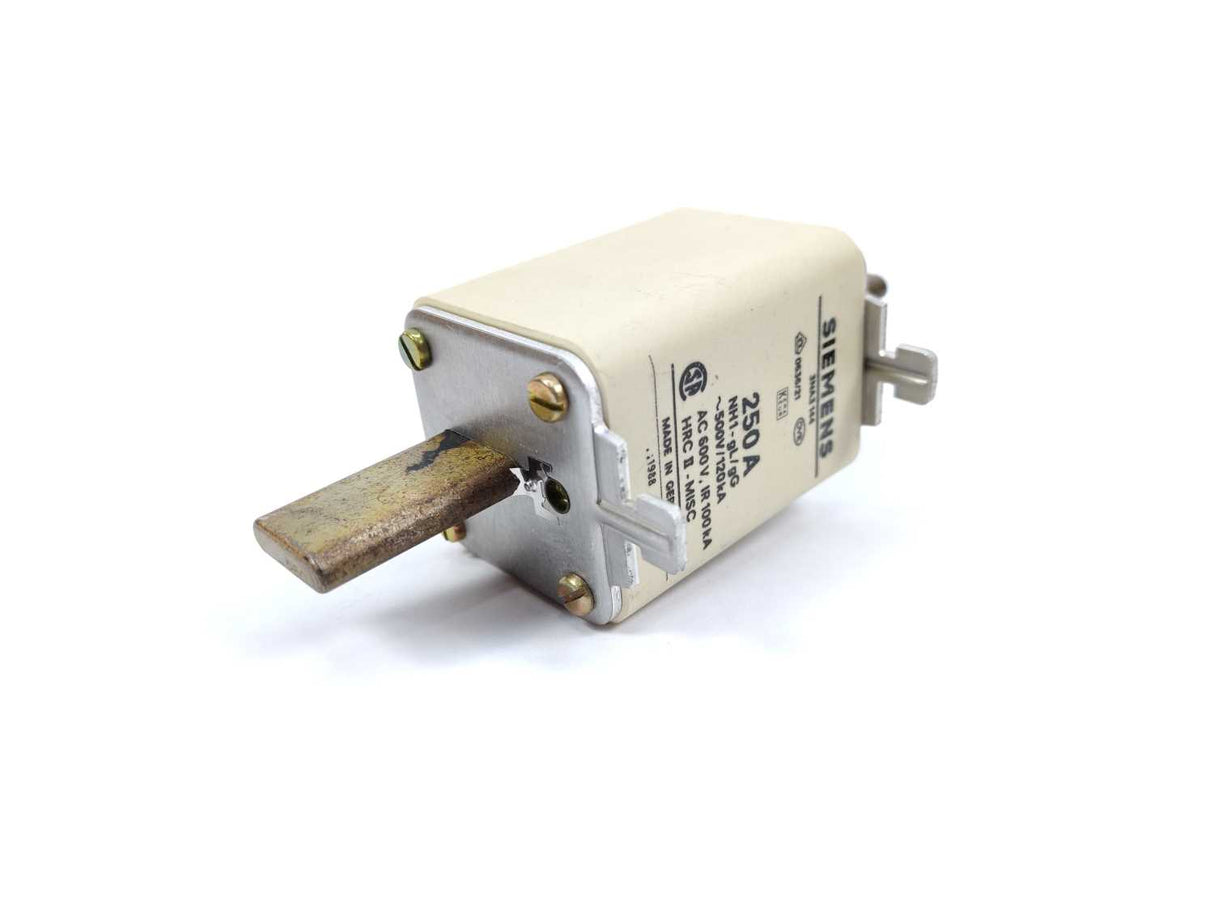 Siemens 3NA3144 LV HRC fuse element NH1 250A ~500V/120kA 3 Pcs.