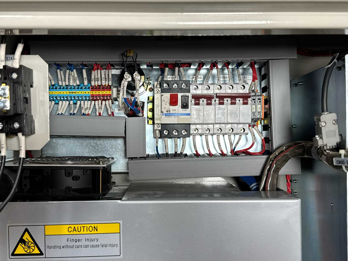 HYUNDAI HX130 ROBOT MANIPULATOR W. Hi4a-0000 + TP300EA