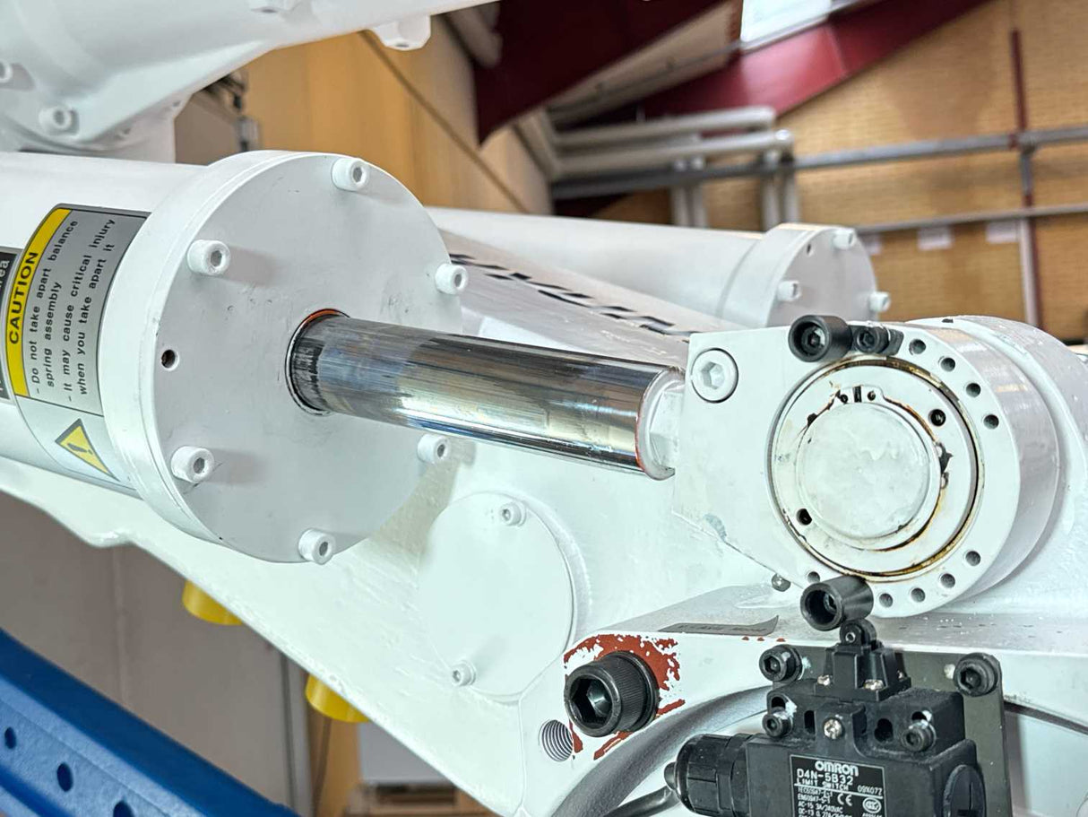 HYUNDAI HX130 ROBOT MANIPULATOR W. Hi4a-0000 + TP300EA