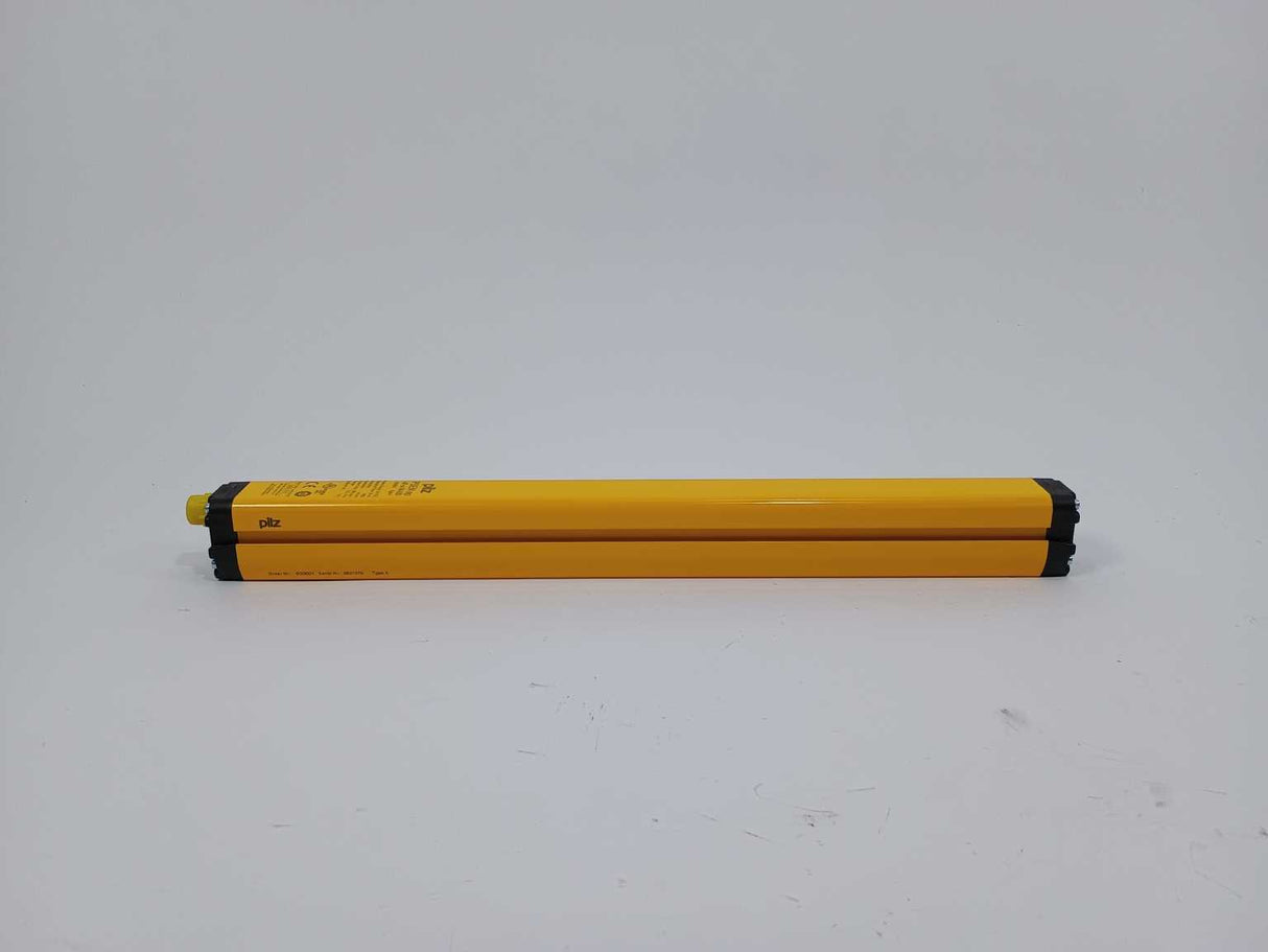 Pilz 630601 PSEN op4F-s-14-030 Safety Curtain. Emitter & Receiver
