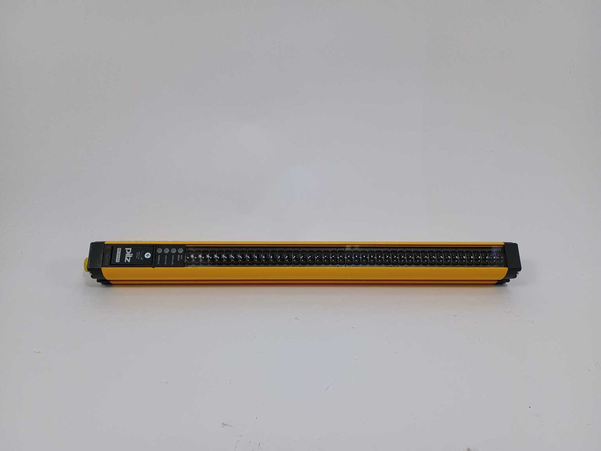 Pilz 630601 PSEN op4F-s-14-030 Safety Curtain. Emitter & Receiver