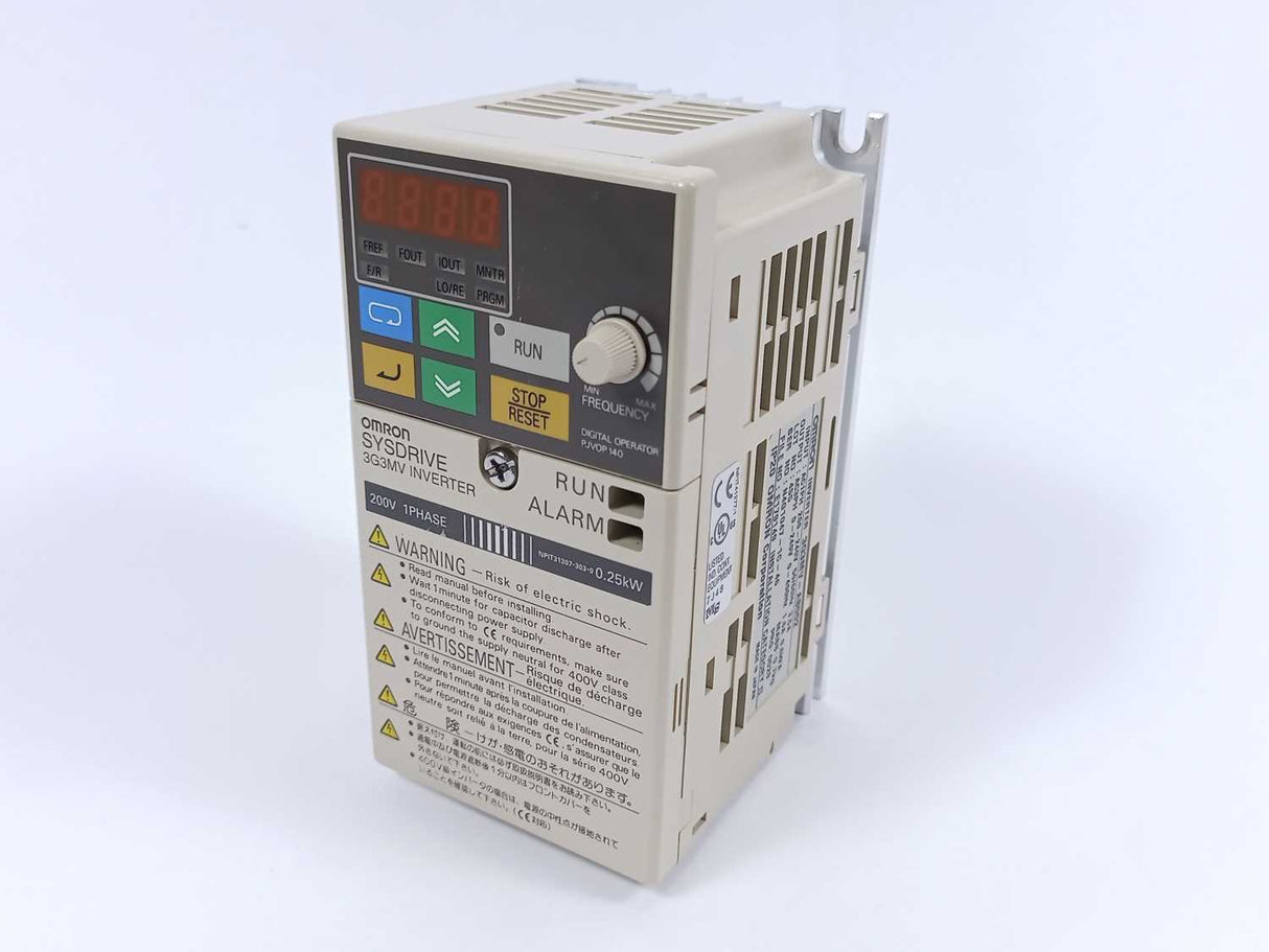 OMRON 3G3MV-AB002 Sysdrive 3G3MV Inverter W. DIGITAL OPERATOR PJVOP 140