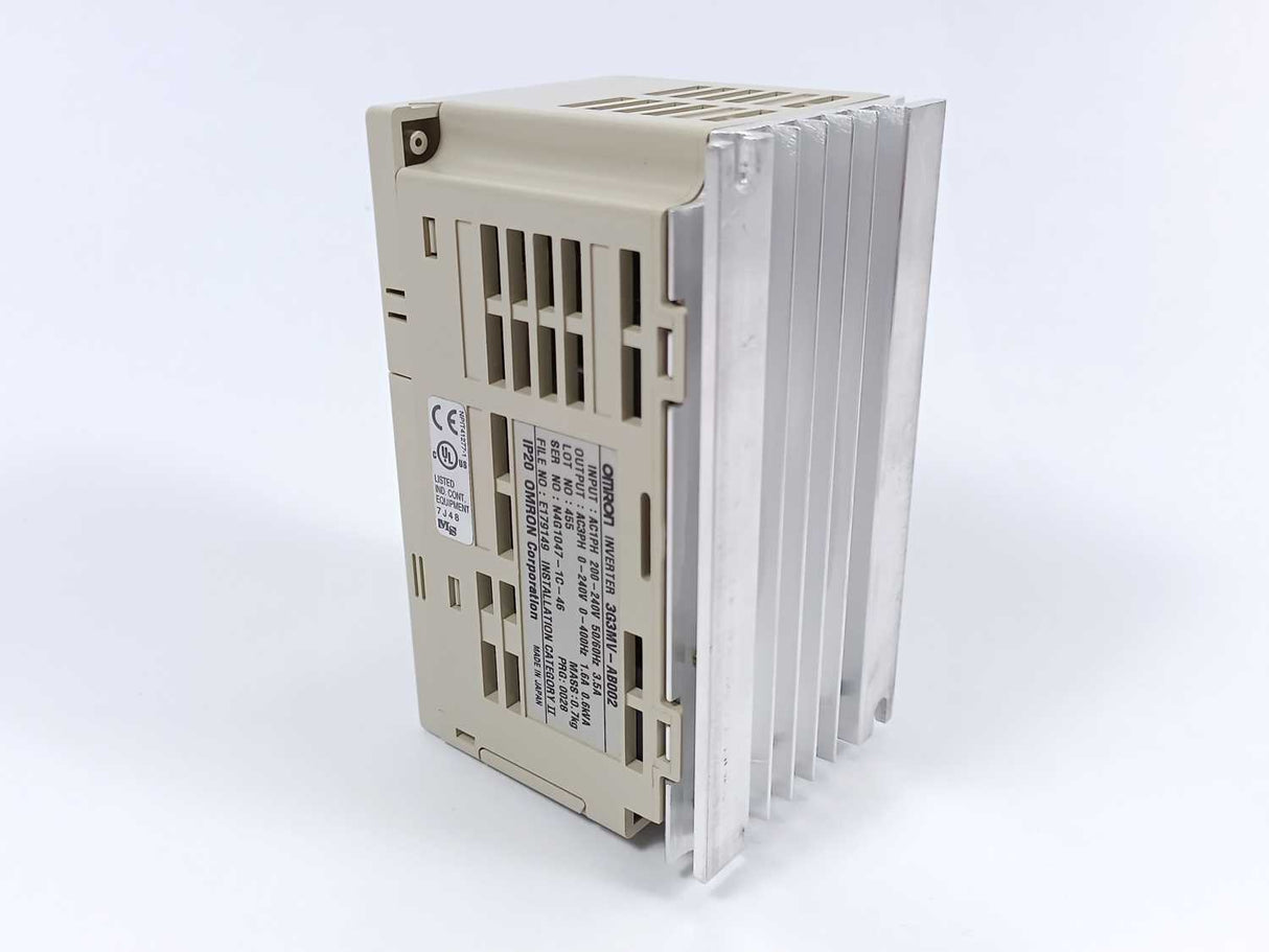 OMRON 3G3MV-AB002 Sysdrive 3G3MV Inverter W. DIGITAL OPERATOR PJVOP 140