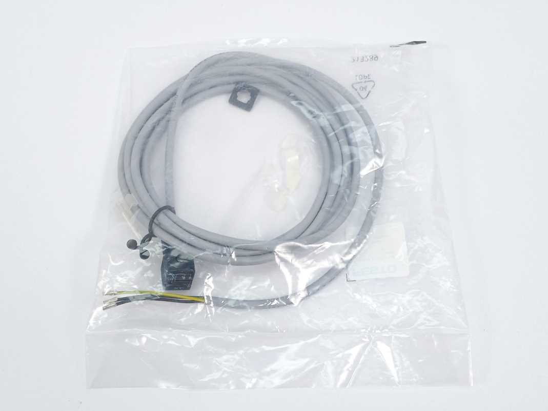 Festo 151688 KMEB-1-24-2.5-LED Plug socket with cable
