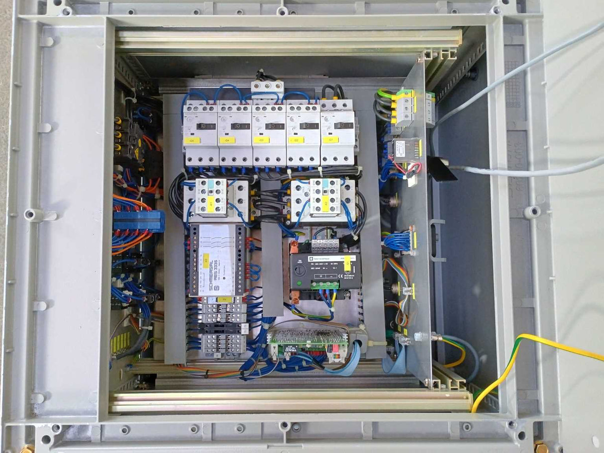 Rofin DL Laser Diode Cabinet w/ Lasers