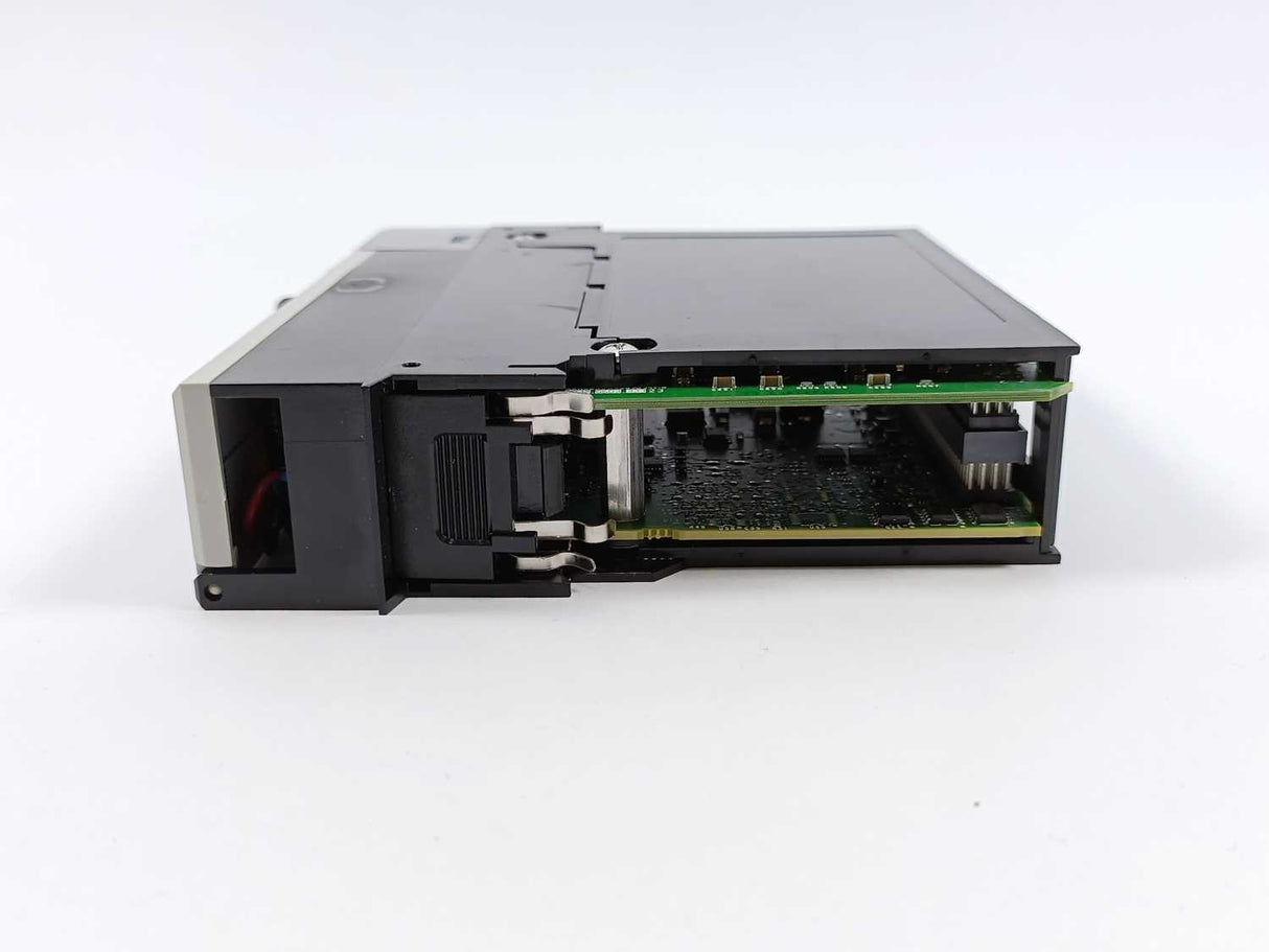 AB 1756-L61 ser. B Communications Bridge, Controllogix 5561 proccessor