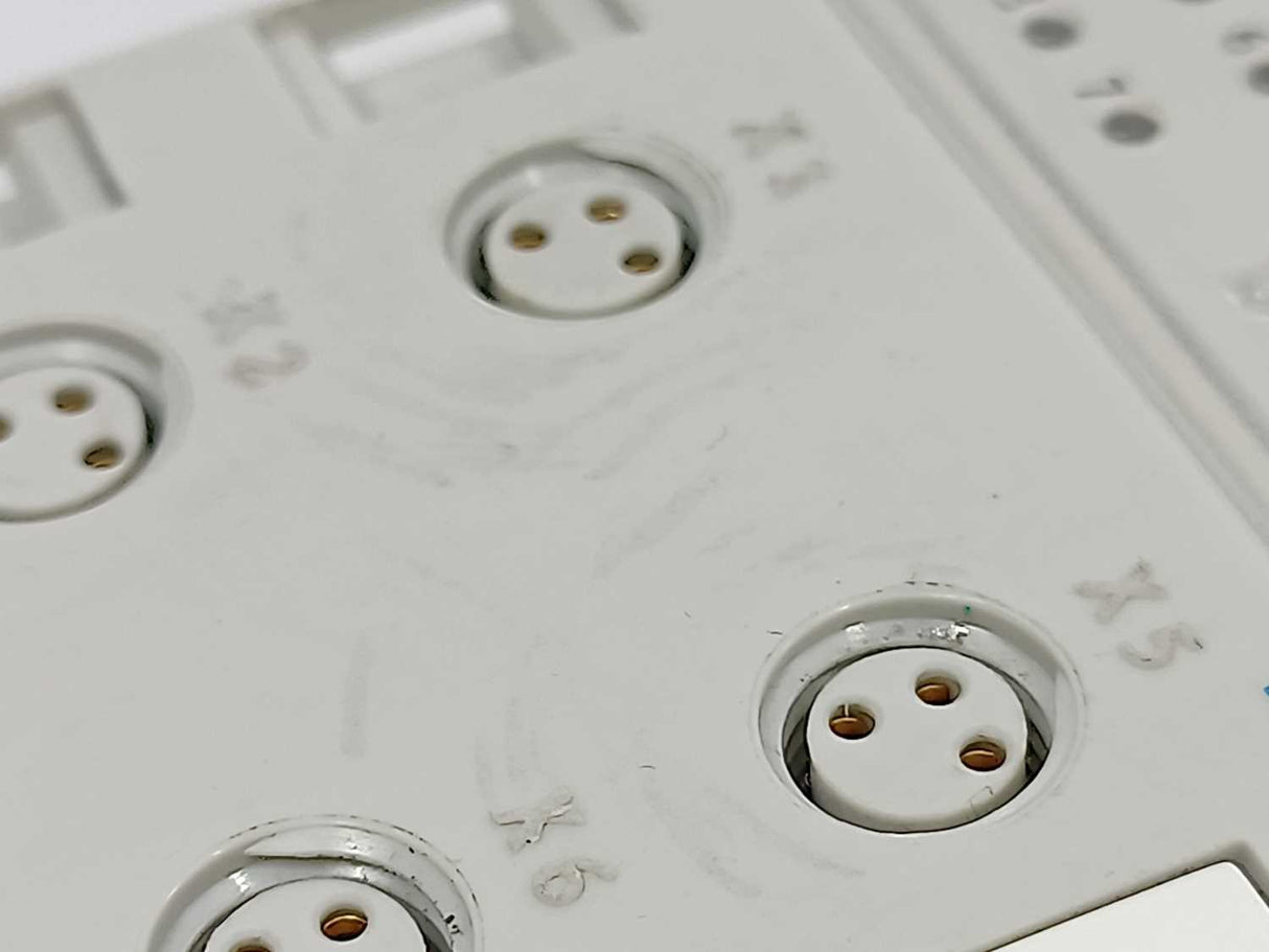 Festo 195706 CPX-AB-8-M8-3POL Manifold block with 533577