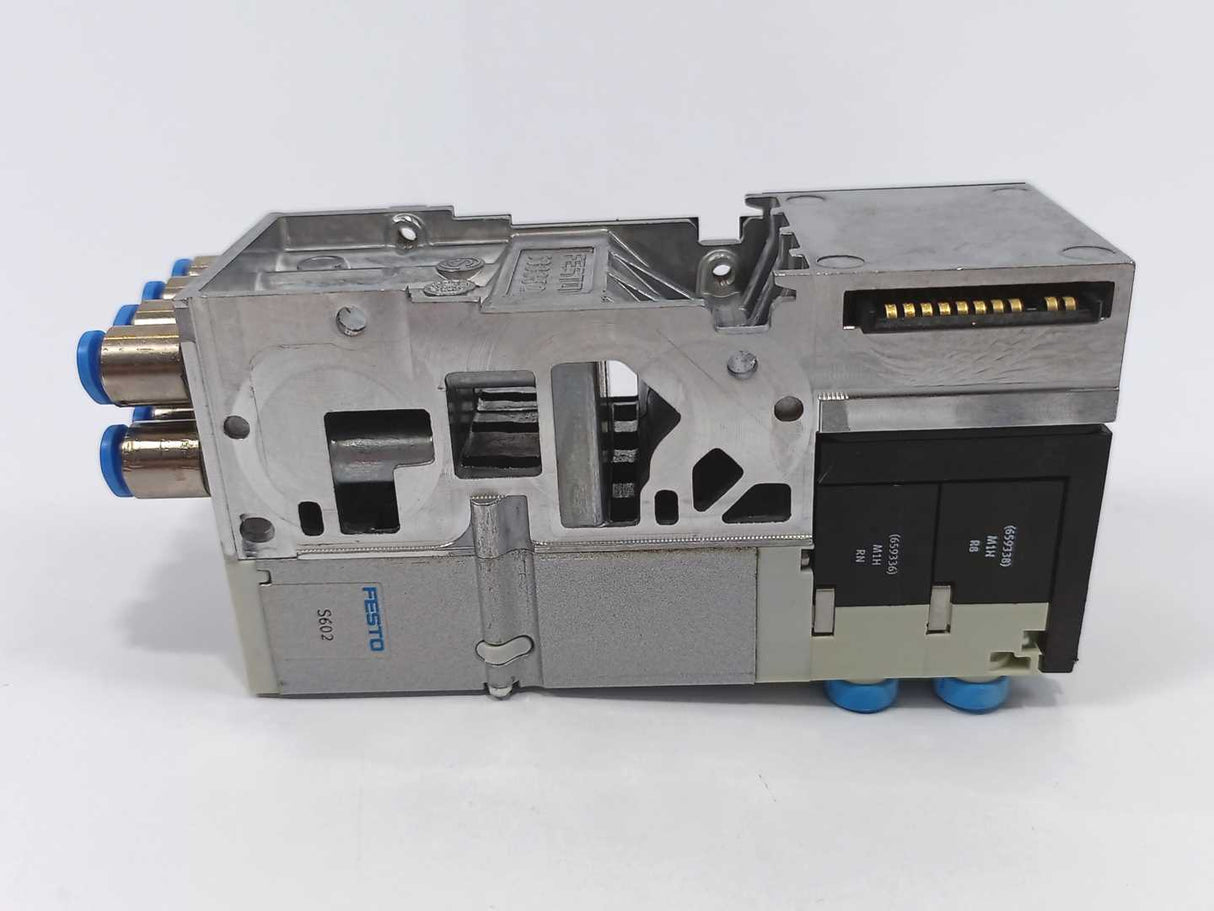 Festo 533360 MPA1-FB-EMS-8 w/ 533352 & 2x 533350 & 2x 533351