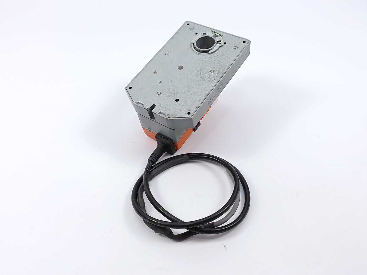 Belimo SMQ24A-SR rotary actuator, 16 Nm, AC/DC 24 V