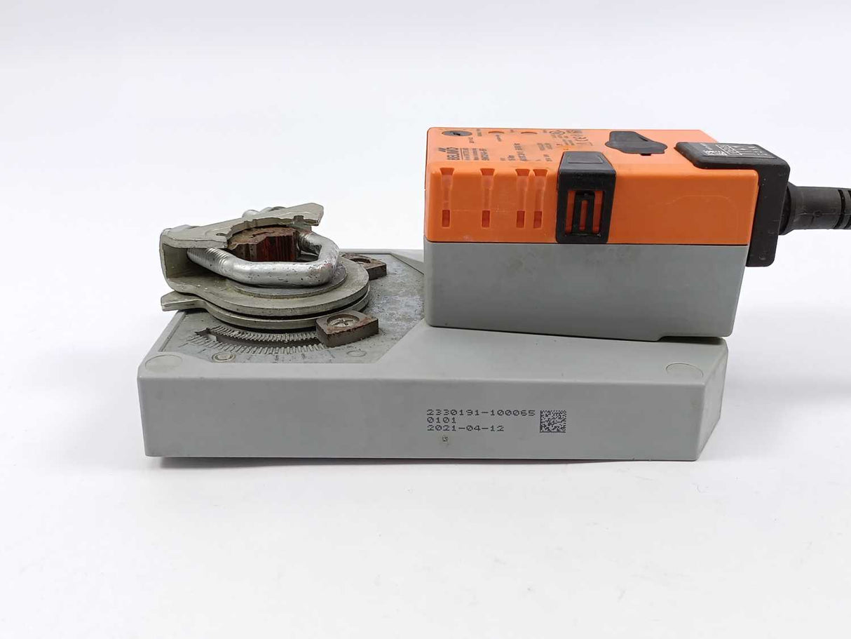 Belimo SMQ24A-SR rotary actuator, 16 Nm, AC/DC 24 V
