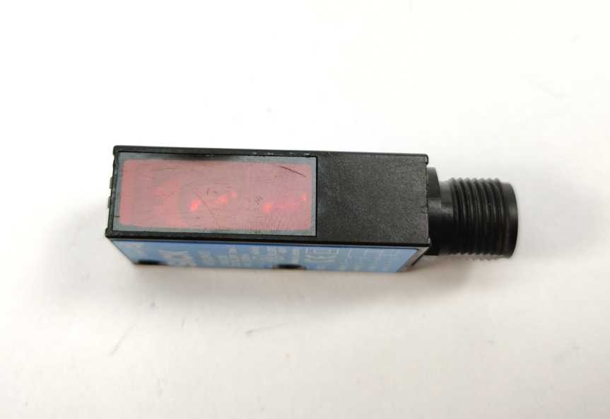SICK 1018295 WT9-2P430 Photoelectric Proximity Sensor