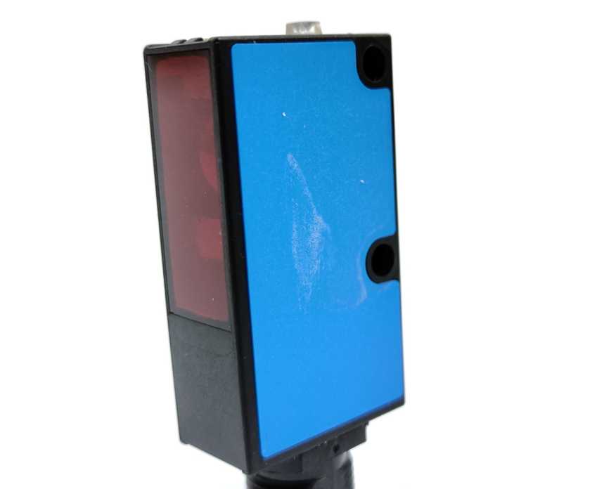 SICK 1018287 WL9-2P431 Photoelectric Retro-Reflective Sensor