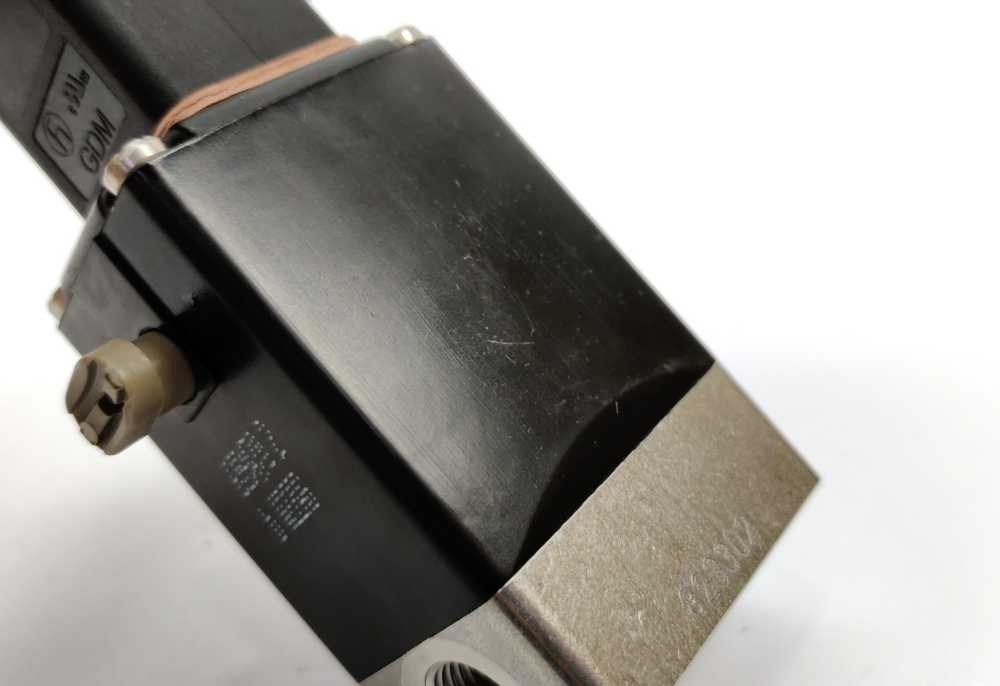 Bürkert 299307 Type 0330 2/2-way-solenoid valve; direct acting