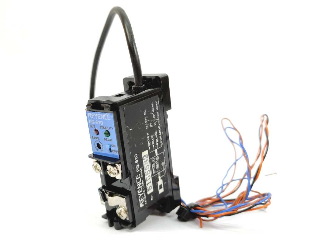 KEYENCE  PG-610 Amplifier Unit