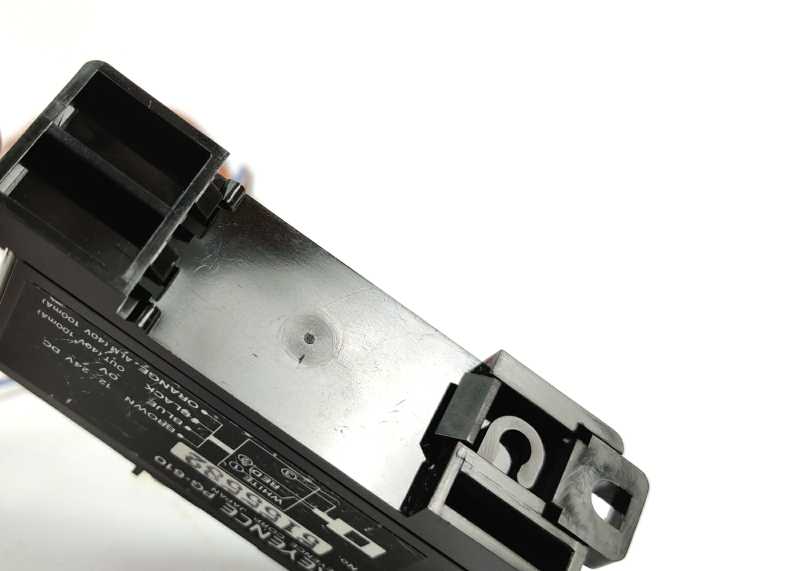 KEYENCE  PG-610 Amplifier Unit