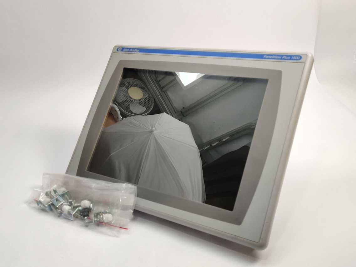 AB 2711P-RDT15C PanelView Plus 1500 w/ 2711P-RP1 module