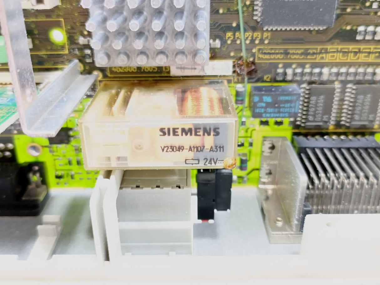Siemens 6SN1118-0DG21-0AA0 SIMODRIVE 611-D Control Unit