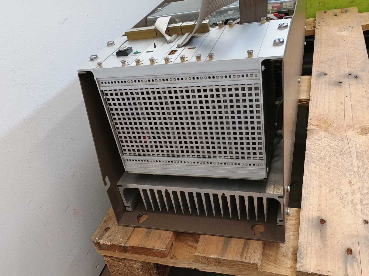 Siemens 6SE4725 Simovert P Drive