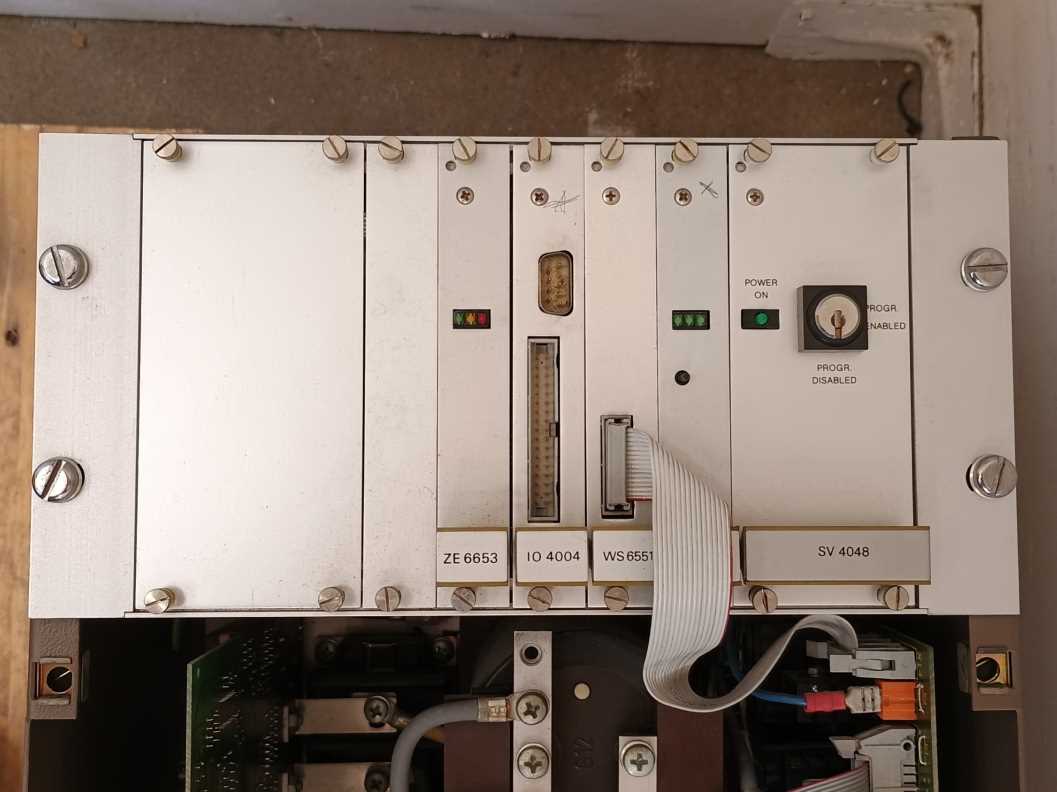 Siemens 6SE4725 Simovert P Drive