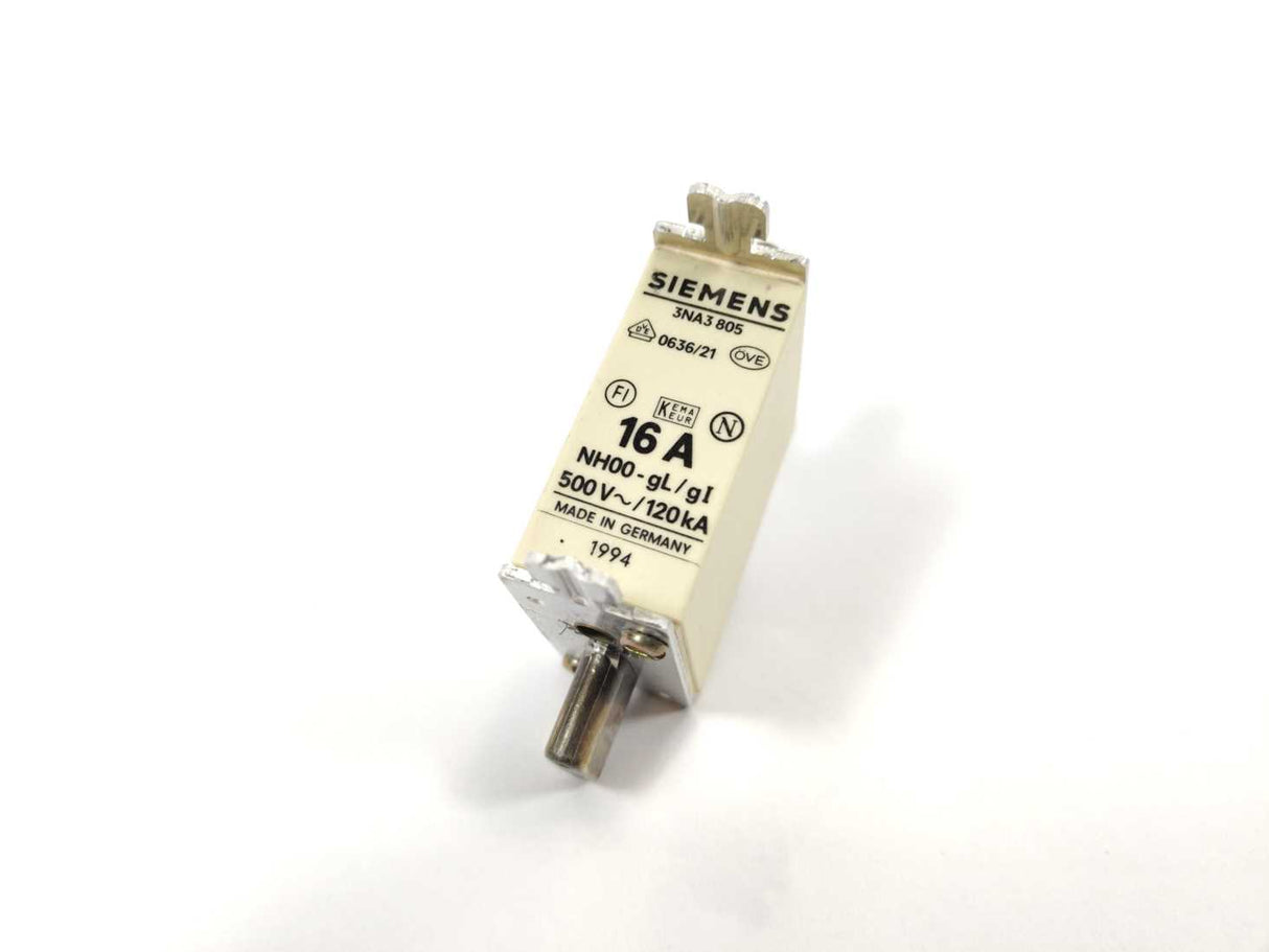 Siemens 3NA3805 LV HRC fuse element, NH000, In: 16 A 3 Pcs,