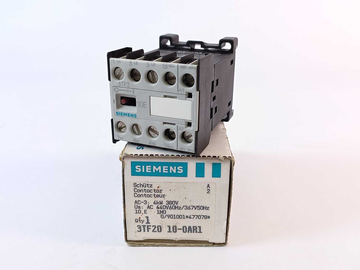Siemens 3TF2010-0AR1 Contactor size S00
