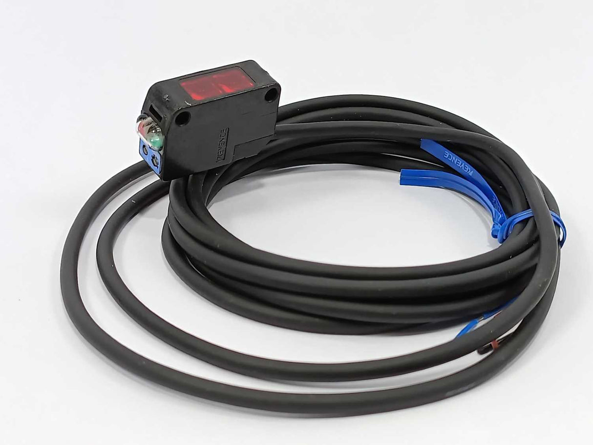 KEYENCE  PZ2-41P Photoelectric Sensor