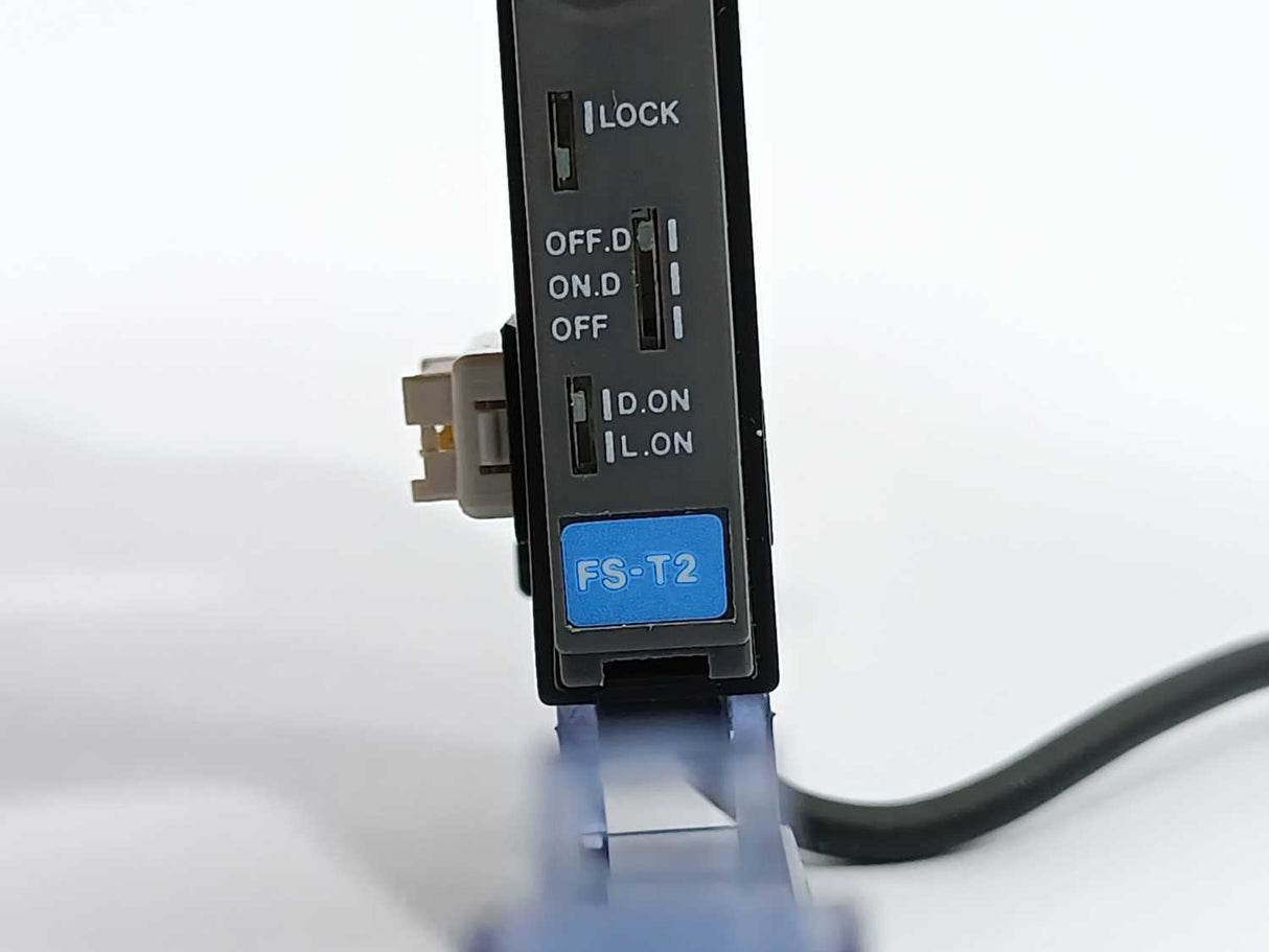 KEYENCE  FS-T2 Fiber Amplifier