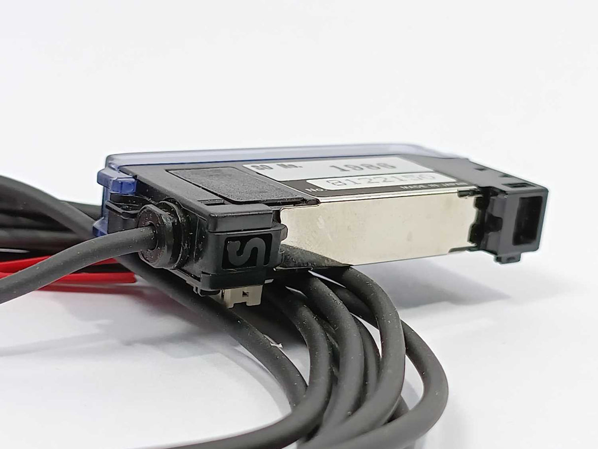 KEYENCE  FS-M2 Fiber Amplifier