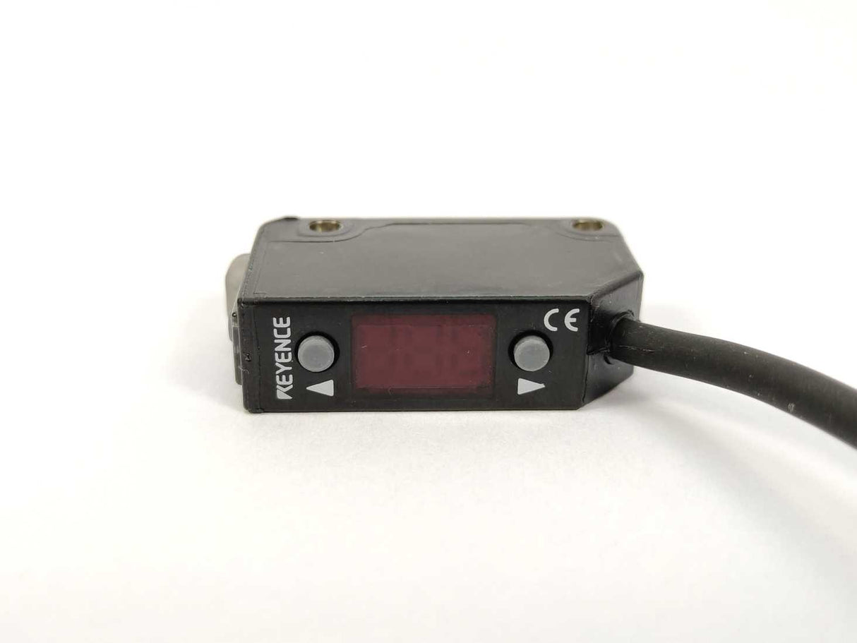 KEYENCE PZ-V11P Photoelectric Sensor
