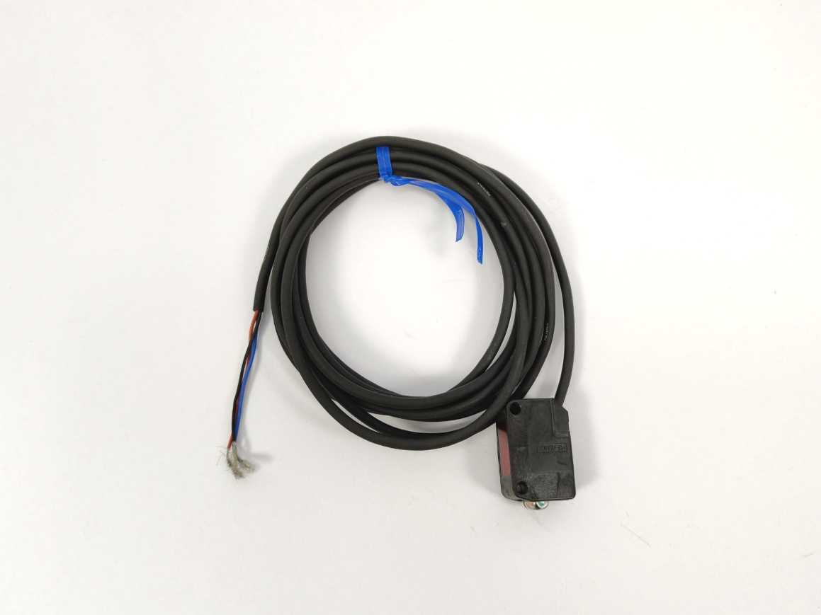KEYENCE PZ2-42 Photoelectric Sensor