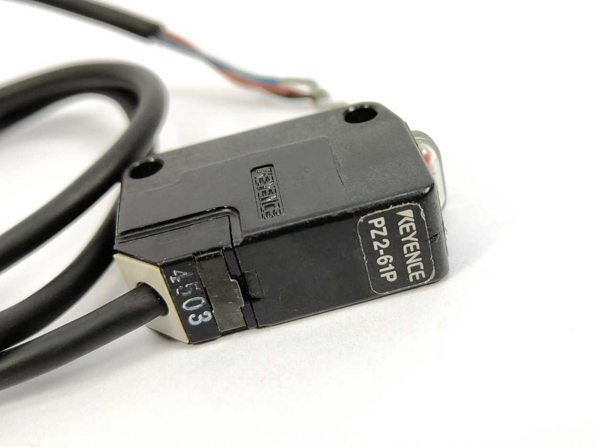 KEYENCE PZ2-61P Photoelectric sensor retro reflective