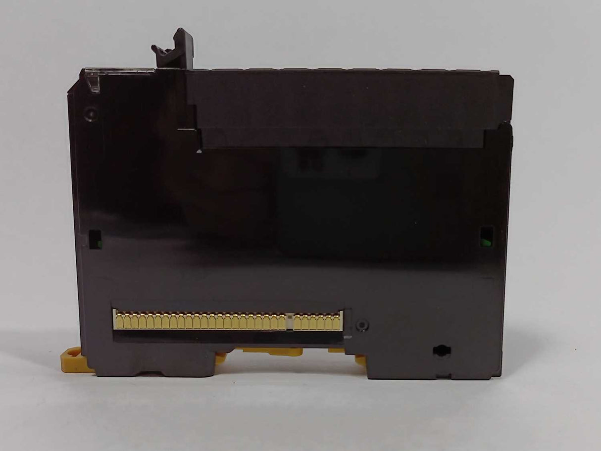 OMRON NX-AD2604 Analog Input Unit