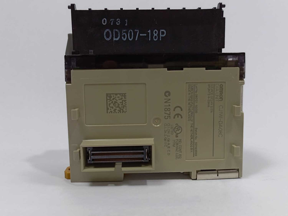 OMRON CJ1W-DA08C D/A Unit