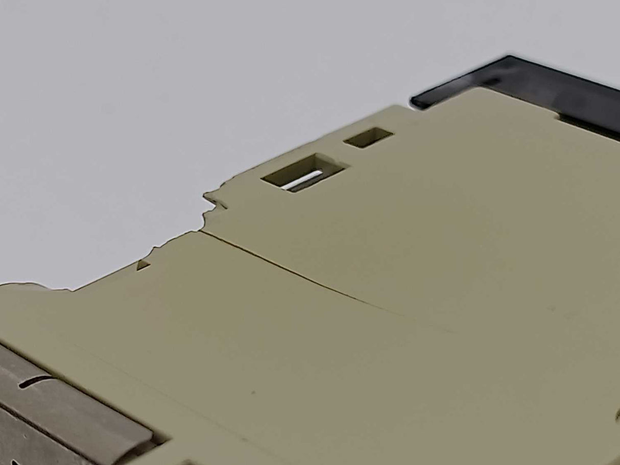 OMRON CJ1W-DA08C D/A Unit