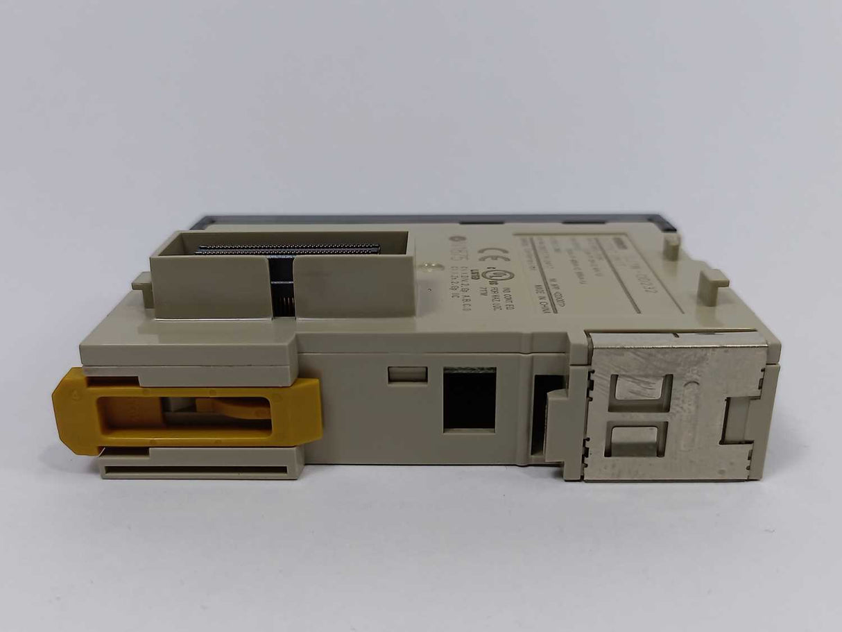 OMRON CJ1W-OD232 Output Unit