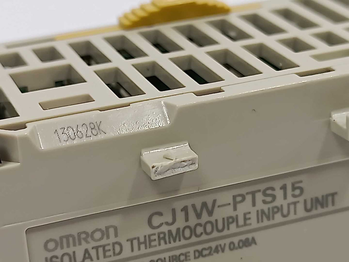 OMRON CJ1W-PTS15 Isolated Thermocouple Input Unit