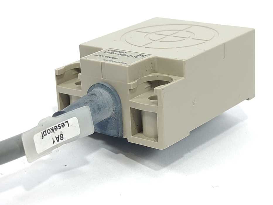 OMRON V680-HS63-W 2m ID System Antenna