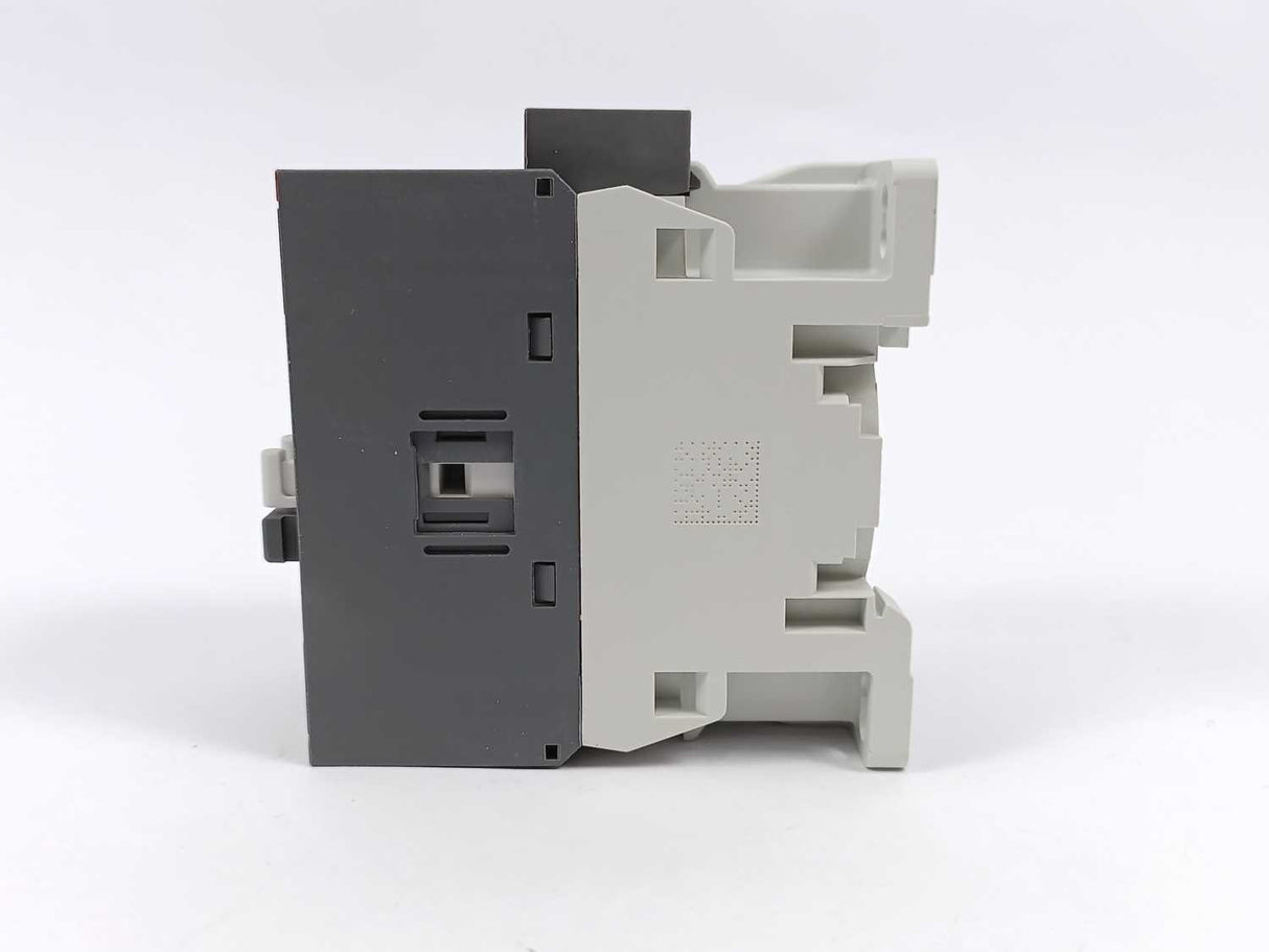 ABB 1SBL237001R1100 AF26-30-00-11 24-60V50/60HZ 20-60VDC Contactor