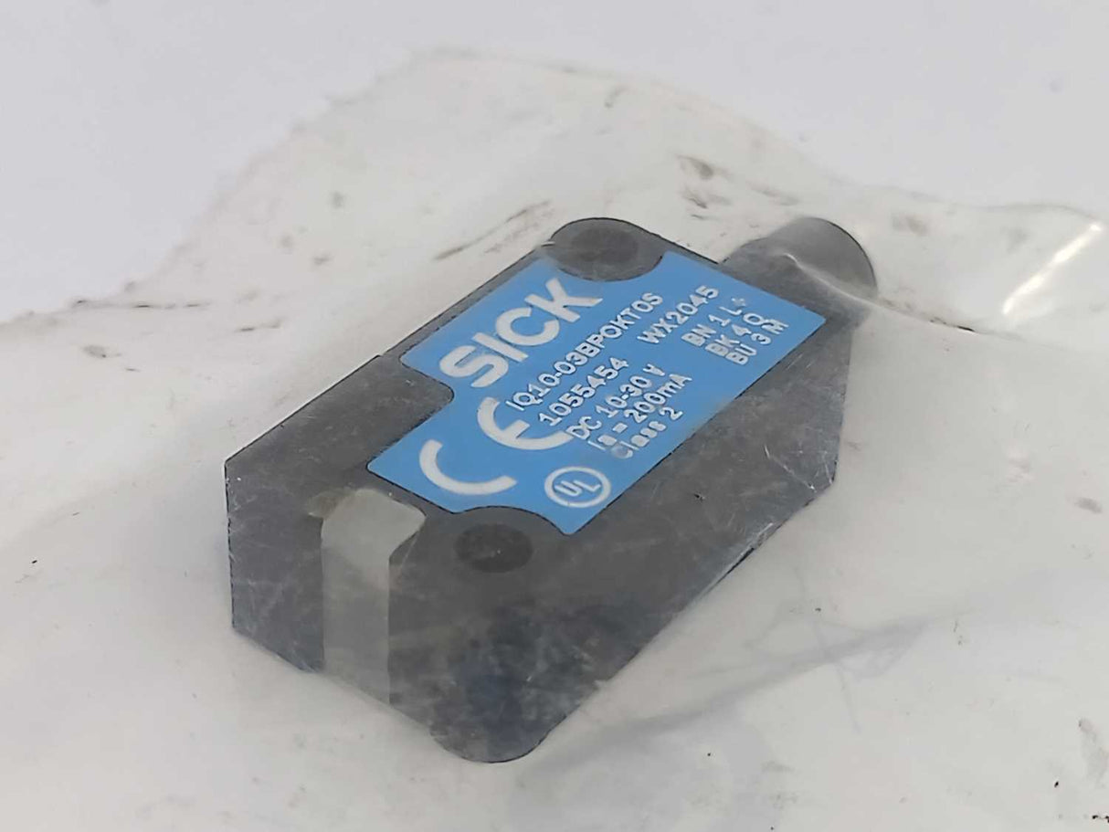 SICK 1055454 Inductive proximity sensor IQ10-03BPOKT0S