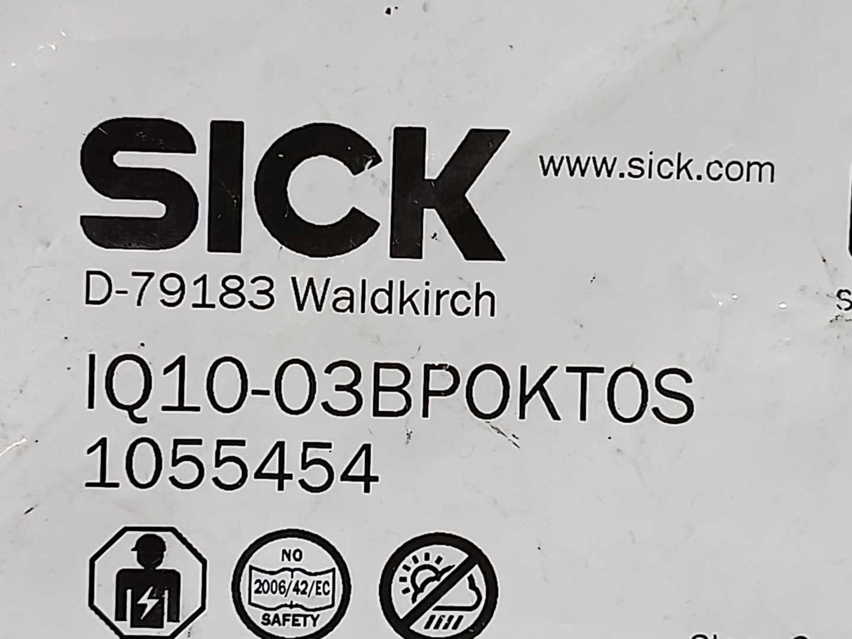 SICK 1055454 Inductive proximity sensor IQ10-03BPOKT0S